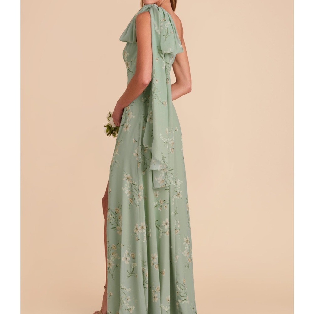 BIRDY GREY Melissa Chiffon Dress - Sage Le Fleur size M​ - Picture 2 of 9